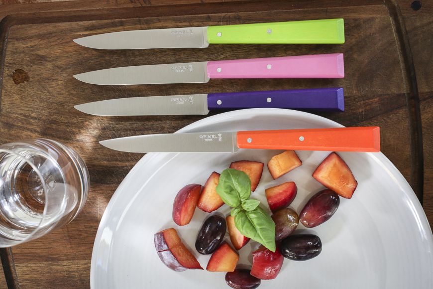 Cuchillo Opinel de mesa Bon Appetit morado