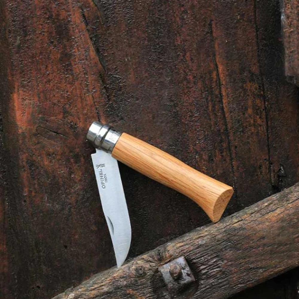 Cuchillo opinel N°08 mango de roble